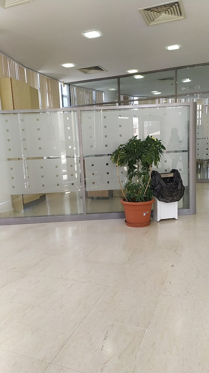 Attijari bank, Av. Kheireddine Pacha, Cité Monplaisir et Borgel, Tunis, TN