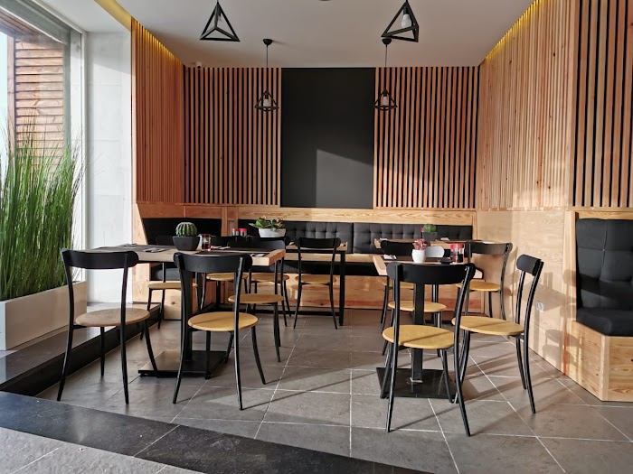 Benkay Sushi La Marsa, Avenue Ali Balhaouène, 8, Marsa, Tunis, TN