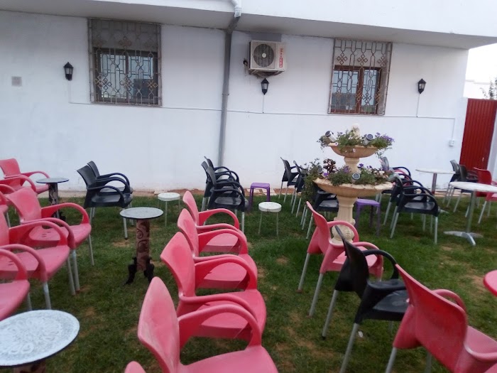 Café Lamma, Av. Mohammed V, Boumhel El Bassatine, Ben Arous, TN