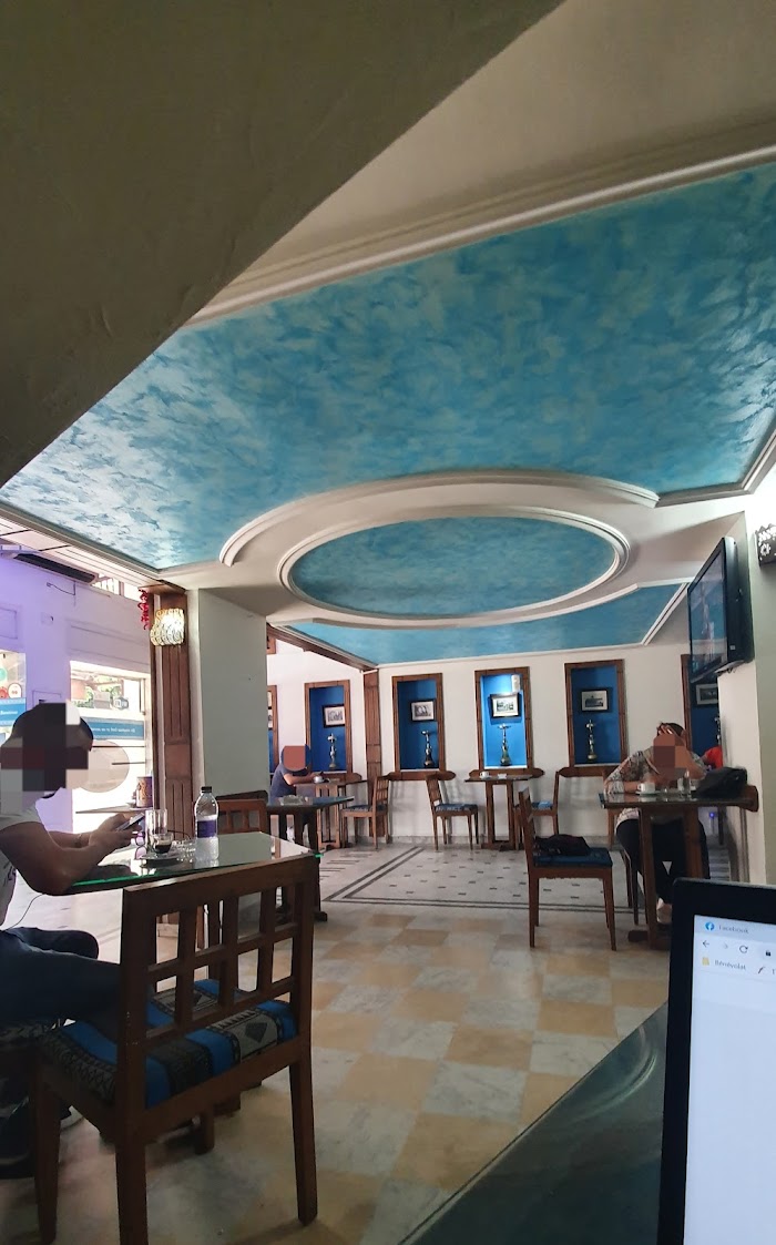 Cafe Sultan Ahmet, Farhat Hached, 76, Tunis, Tunis, TN
