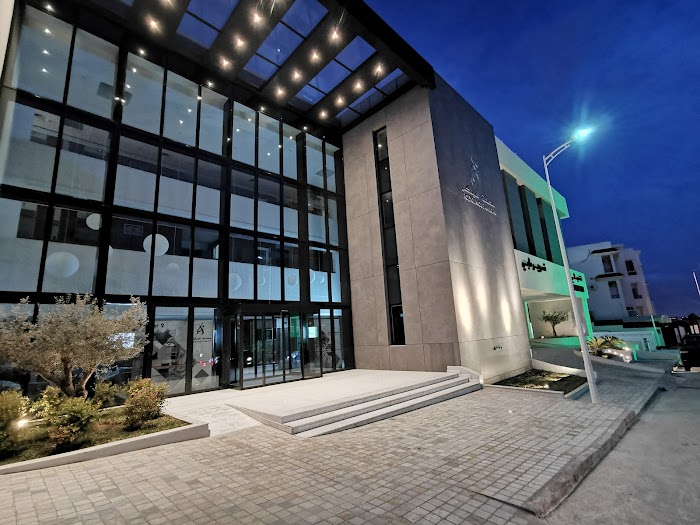 Clinique Amilcar, Av. Hédi Nouira, Ariana, Tunis, TN