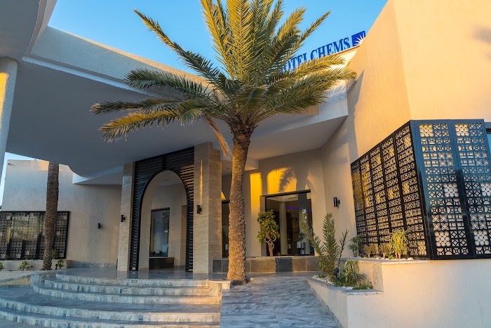 HOTEL CHEMS 4 Étoiles., Av.Habib Thameur, Gabès, Gabès, TN