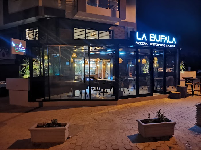 LA BUFALA PIZZERIA. RISTORANTE ITALIANO, El Mourouj, Ben Arous, TN