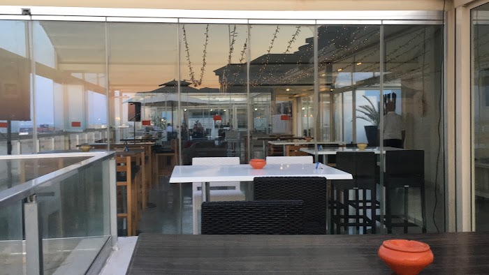 Le Must Restaurant & Lounge, Av. Habib Bourguiba, 30, Sousse, Gouvernorat de Sousse, TN