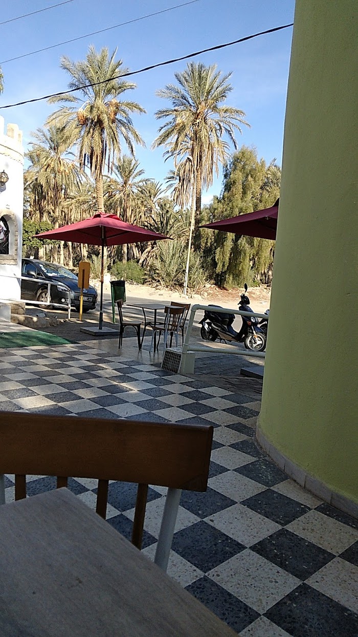 Le théâtre café-resto, C206, Qibilī, Kebili, TN