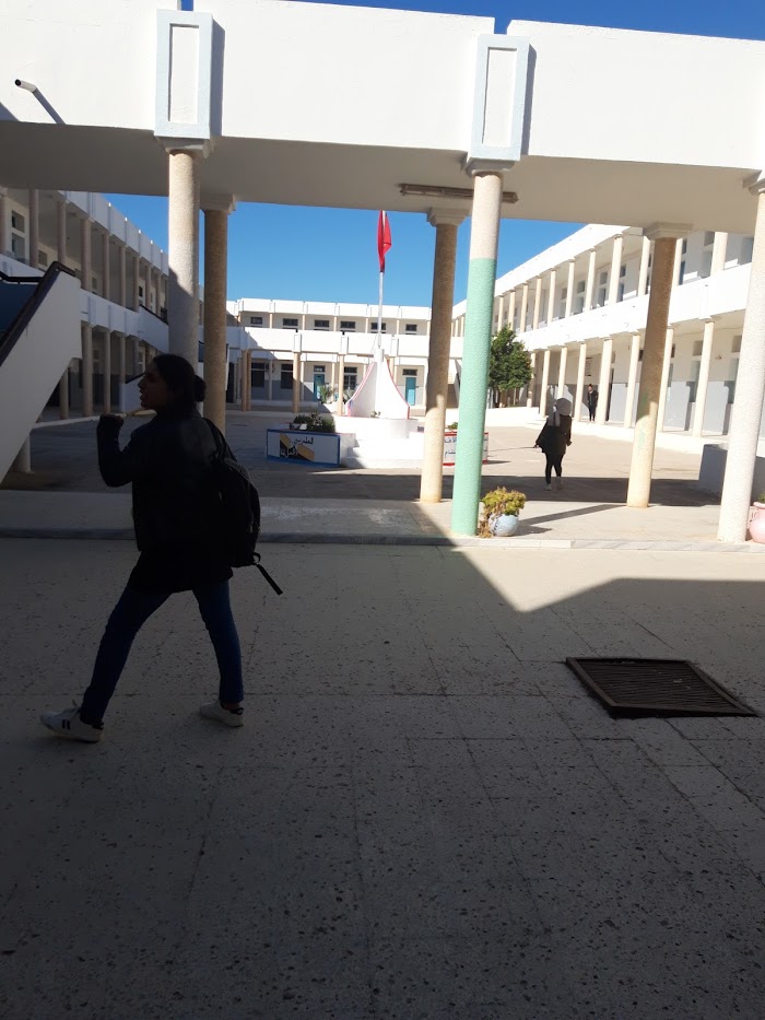 Lycée Secondaire Sidi Alouane, Sidi Alouane, Gouvernorat de Mahdia, TN