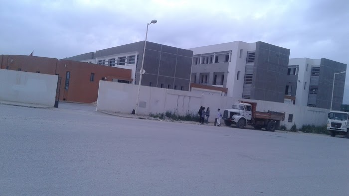 Lycée secondaire El Mourouj 6, El Mourouj, Ben Arous, TN