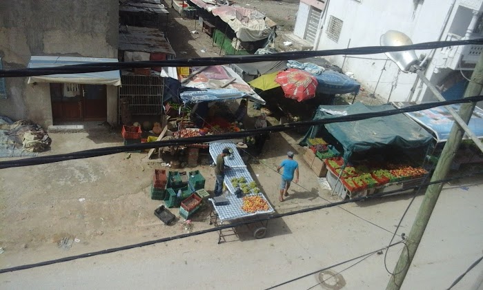 Marché cité Ezzouhour 4, Tunis, Tunis, TN