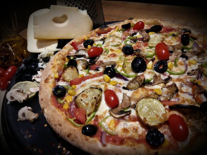 Pizza Au Feu Du Bois "Caravana", Av. Habib Bourguiba, Sakiet Ezzit, Sfax, TN