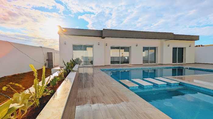 ROYAL Immobilière Djerba, rue de la liberté, 5, Djerba Midun, Médenine, TN