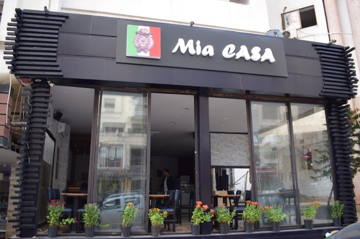 Restaurant Mia Casa Ennasr 2, Av. Hédi Nouira, Ariana, Tunis, TN