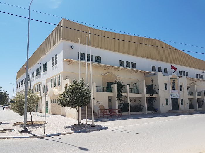 Salle Couverte Teboulba (قاعة المرحوم الهادي تقية بطبلبة), Téboulba, Monastir, TN