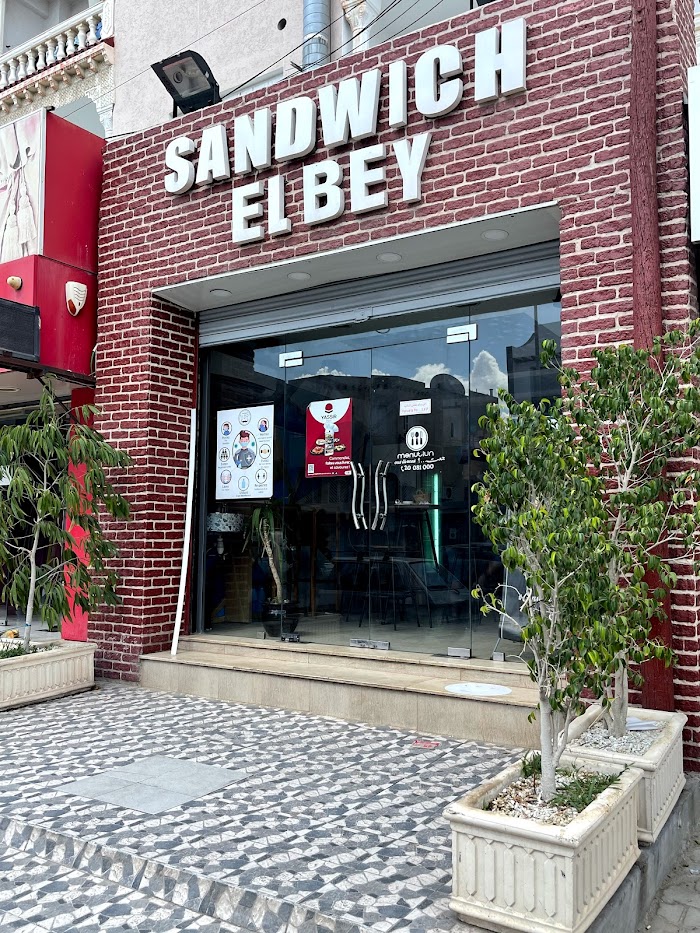Sandwich El Bey, Avenue Khalifa El Karoui, Sousse, Gouvernorat de Sousse, TN