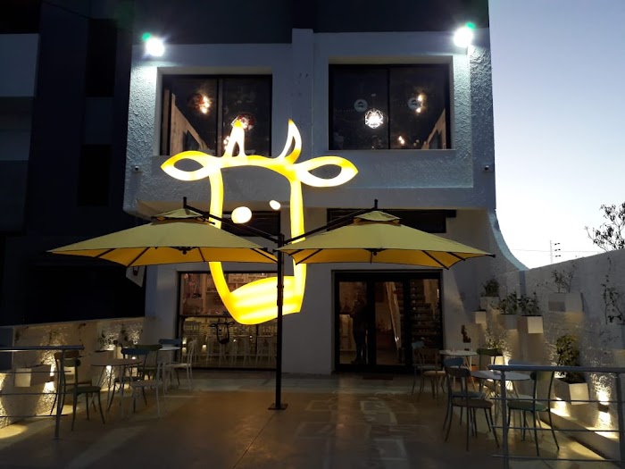 The Lazy Cow, Rte Bouzayyen, Sfax, Sfax, TN