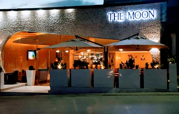 The Moon, Rue Mouawiya Ibn Abi Sofiene, 114, Ariana, Tunis, TN