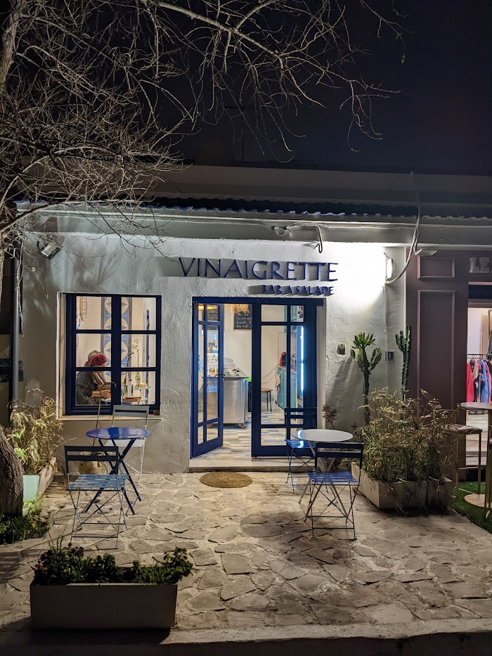 Vinaigrette Bar à Salades, Rue Voltaire, Site archéologique de Carthage, Tunis, TN