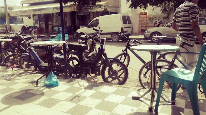 café tunis, Av. BECHIR SFAR, Jemmel, Monastir, TN