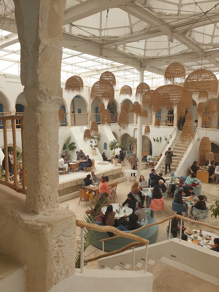 مقهي الفندق, Rue Moncef Bey, 22, Houmt Souk, Médenine, TN