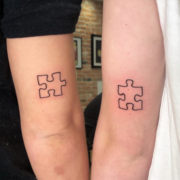 tatouage de puzzle de couple 