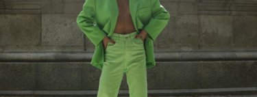 Vert Je t'aime vert : cinq blazers, vestes en jean ou d'école dans les couleurs les plus en vogue de la saison 