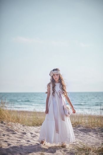 Robes de communion modernes pour filles genara-hortensiameso