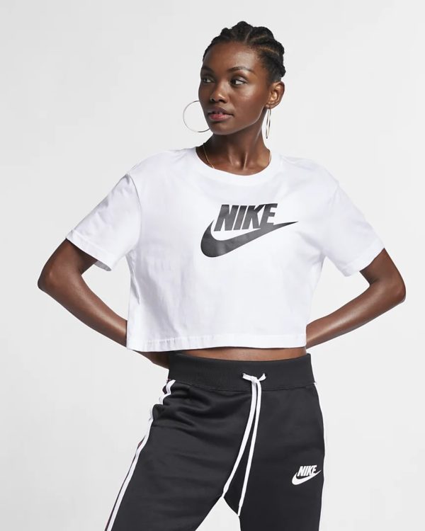 T-shirt court Catalogue Nike Printemps/Été 2022 