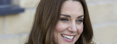 Le petit changement de cheveux de Kate Middleton donne des résultats anti-âge et donne à son look un nouveau look 
