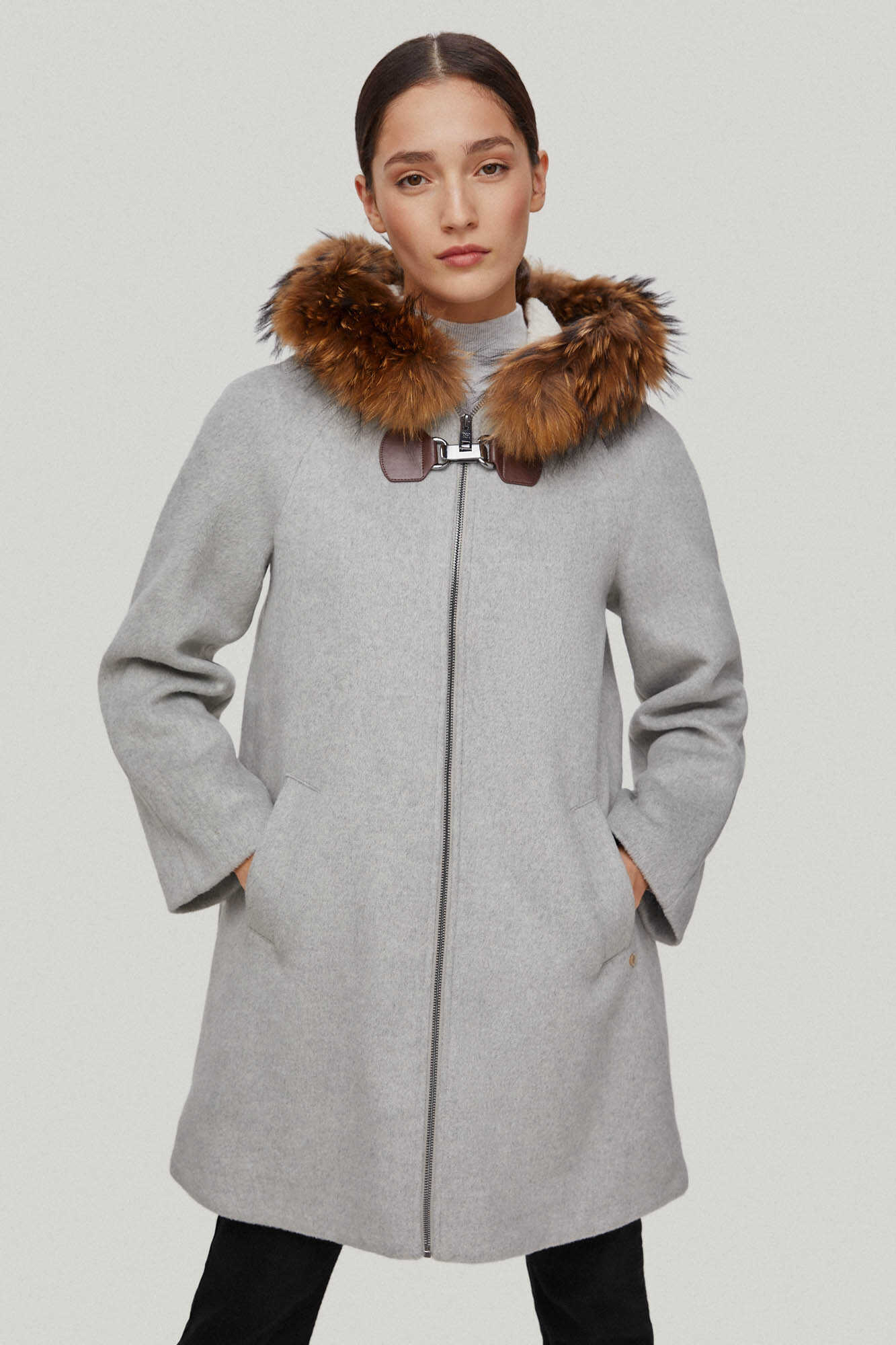 Duffle-coat doublé en shearling avec capuche en fourrure amovible