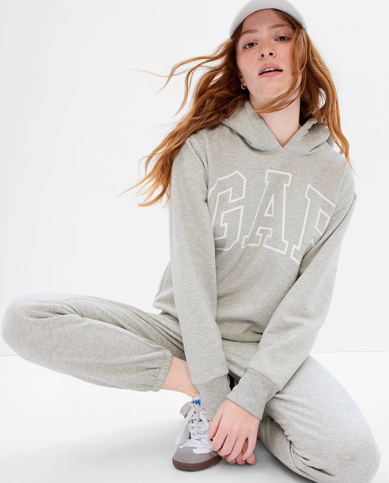 Sweat à capuche en sherpa à logo Gap pour femmes