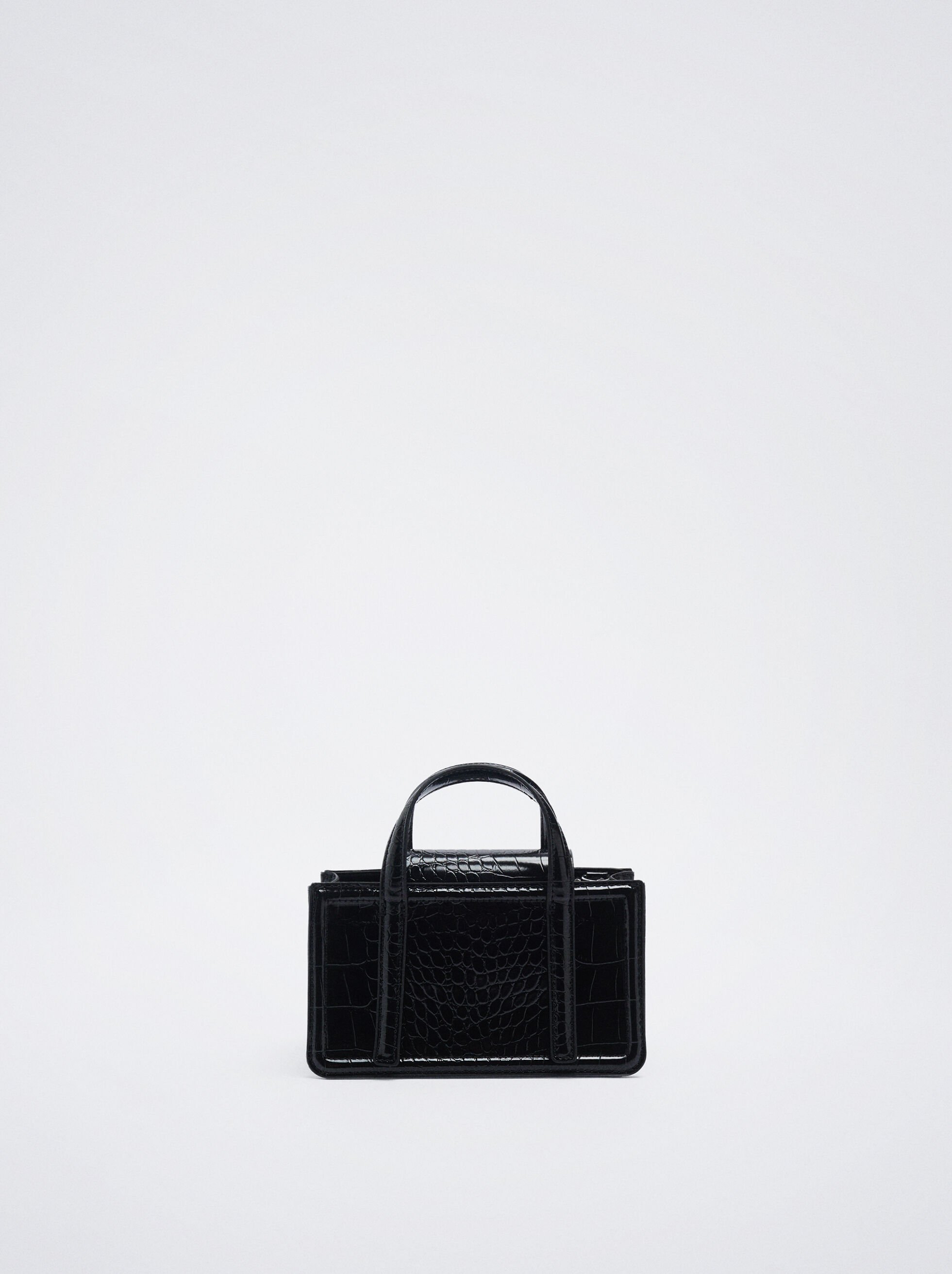 Petit sac à main noir uni.