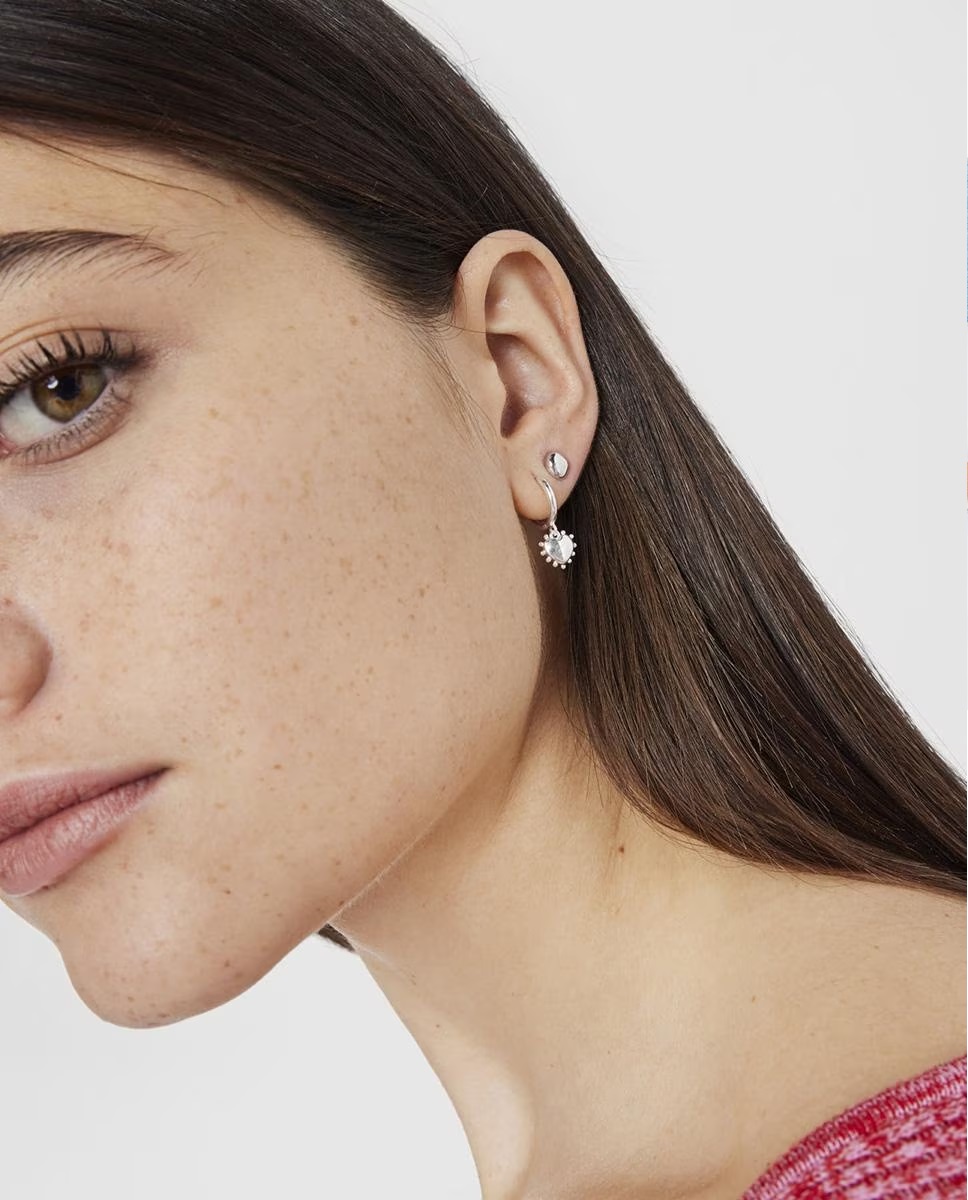Boucles d'oreilles pendantes en forme de cœur Tous