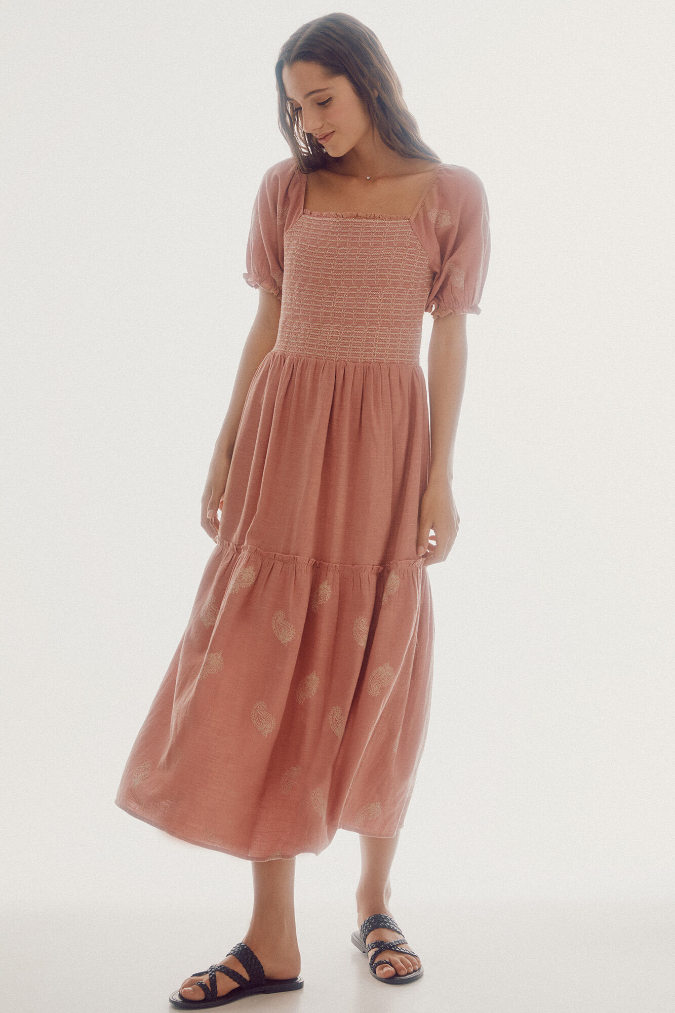 Robe brodée romantique Slowlove