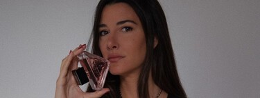 Conseils de beauté pour mélanger deux de vos parfums préférés et leur donner une odeur incroyable 