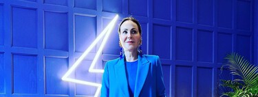 Ana Milán s'inscrit dans la tendance blouse à col noué : on signe un clone de sa création à moins de 13 euros