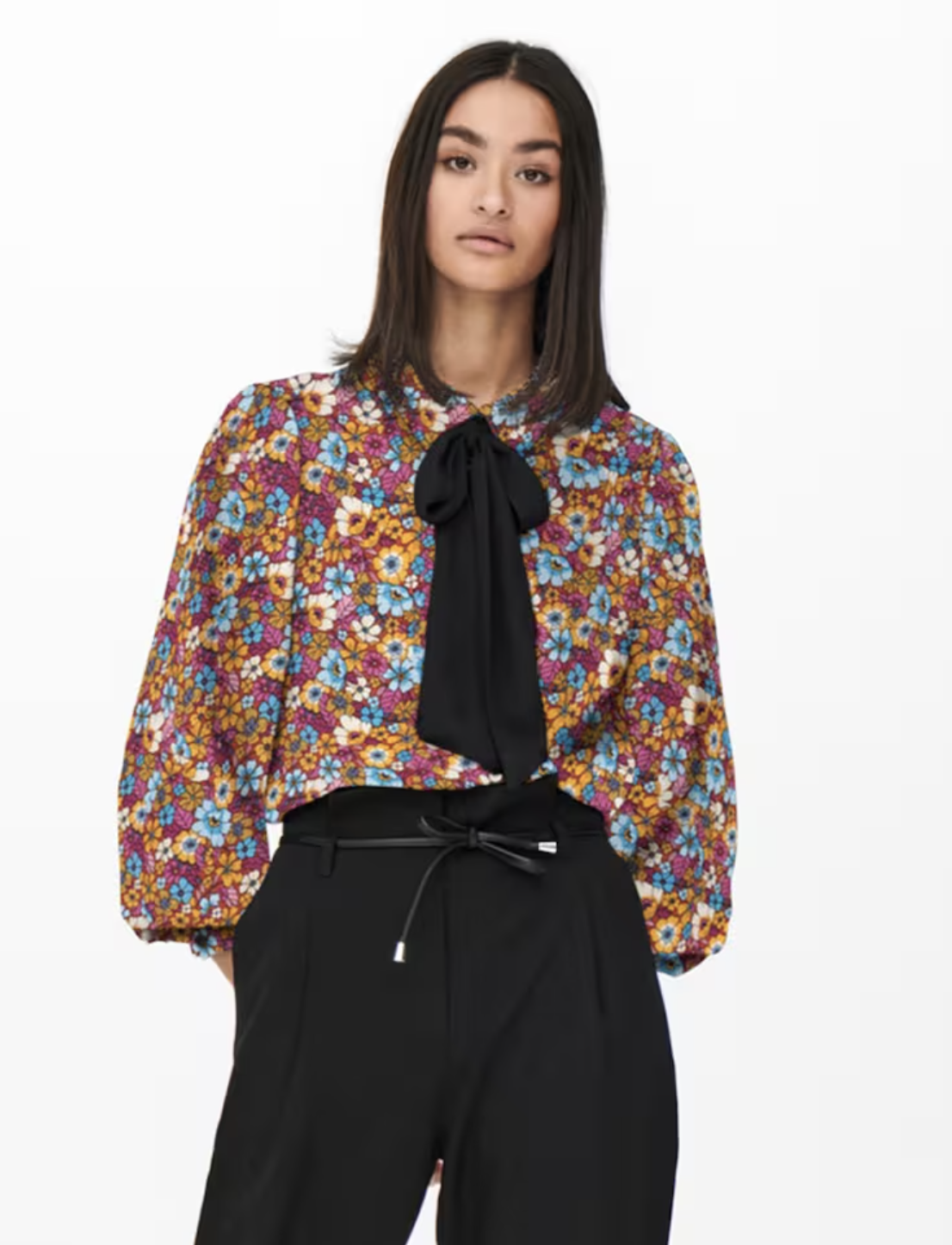 Chemise à manches longues pour femme avec nœud papillon